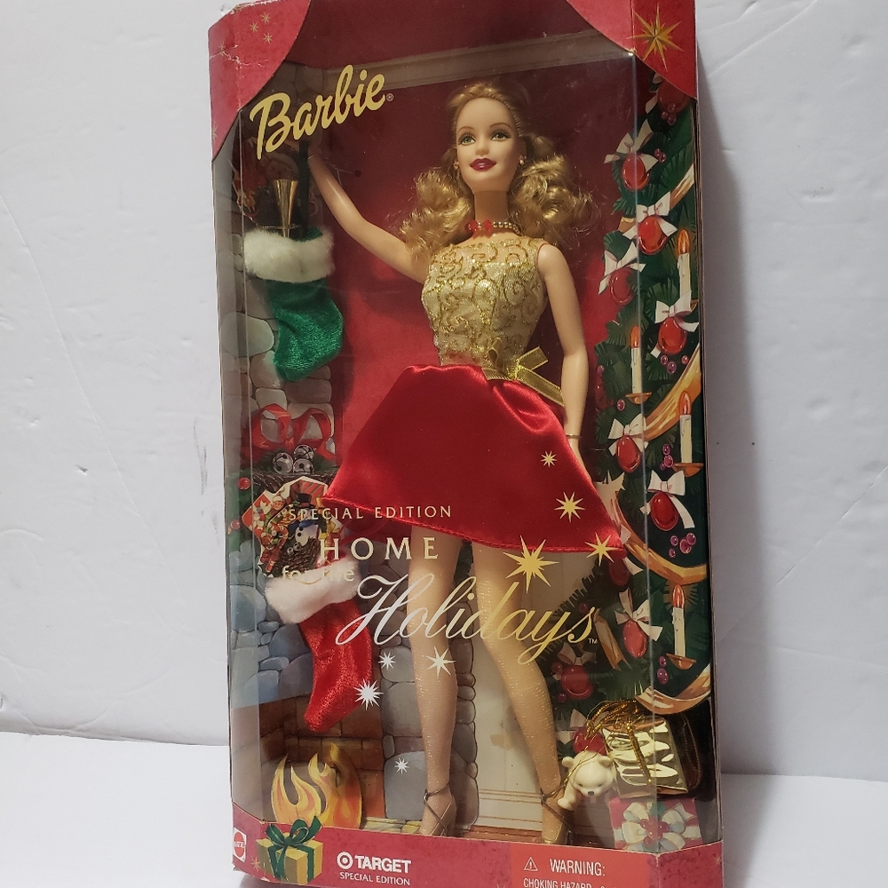 NEW! Vintage 2001 BARBIE (TARGET) **Home For The Holiday